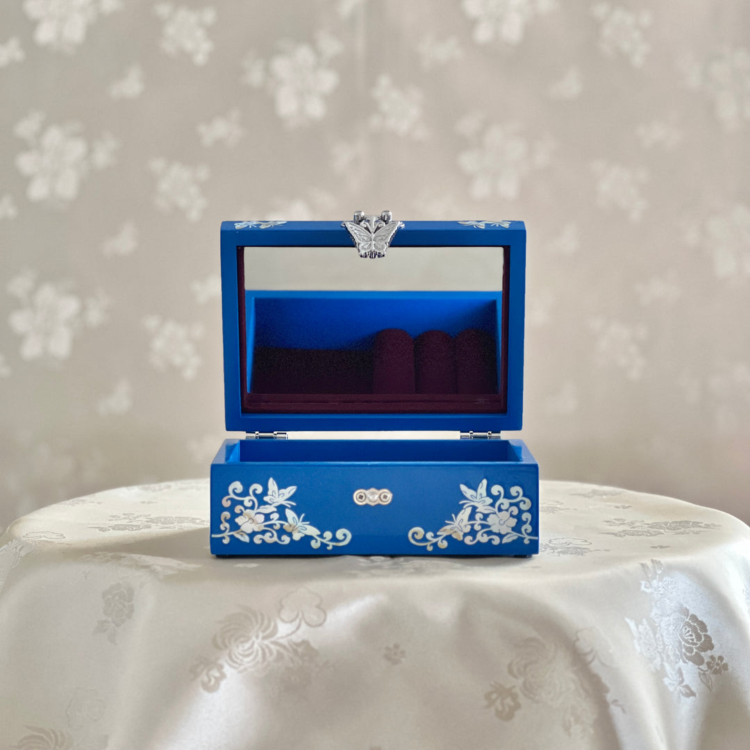 Mother of Pearl Blue Jewelry Box with Butterfly and Peony Pattern (자개 호접 목단문 보석함)