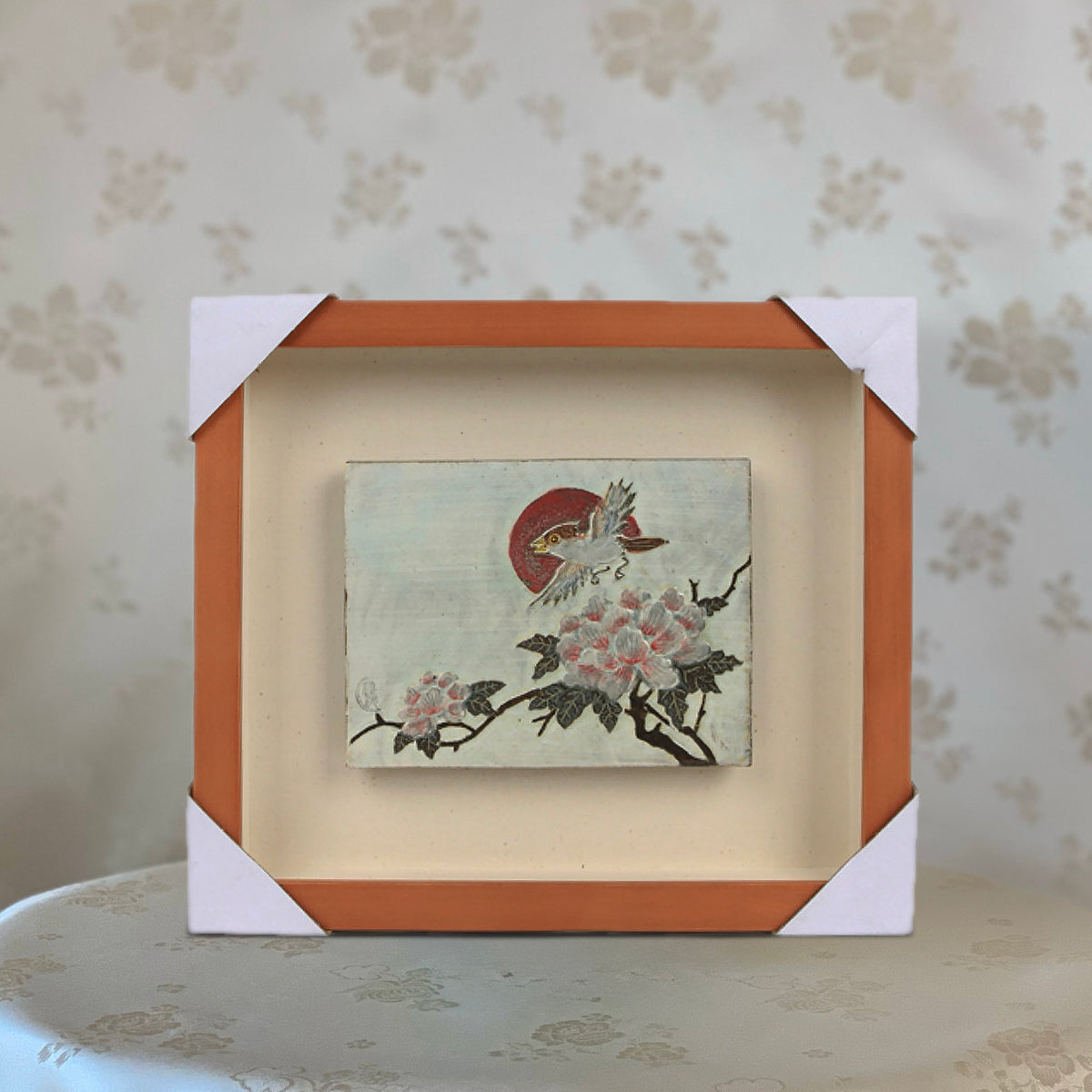 木枠牡丹鳥文刻青磁灰青磁皿 (분청 목단 조문 도판) – ArtinKo