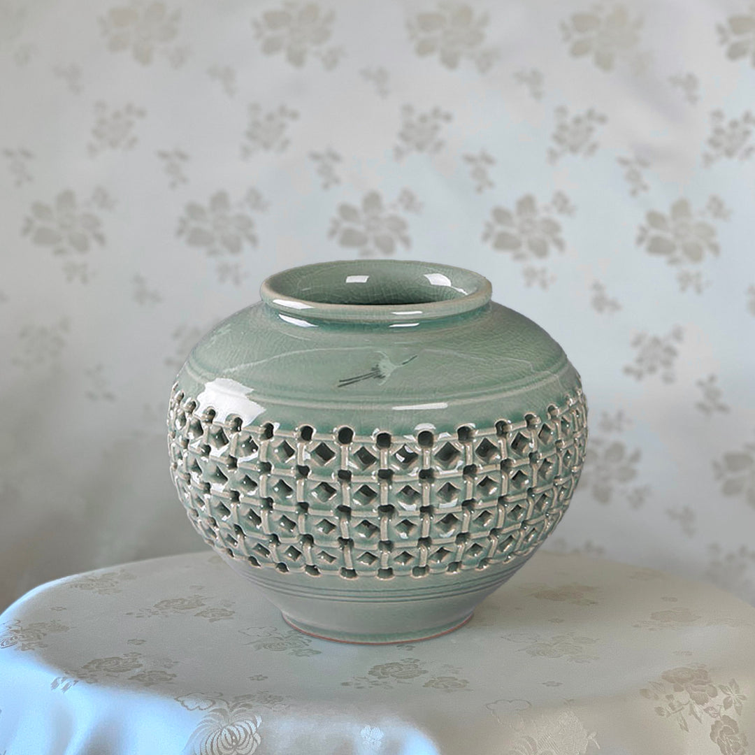 Celadon Double Wall Openwork Vase with Inlaid Crane Pattern (청자 상감 학문 이중투각 호)