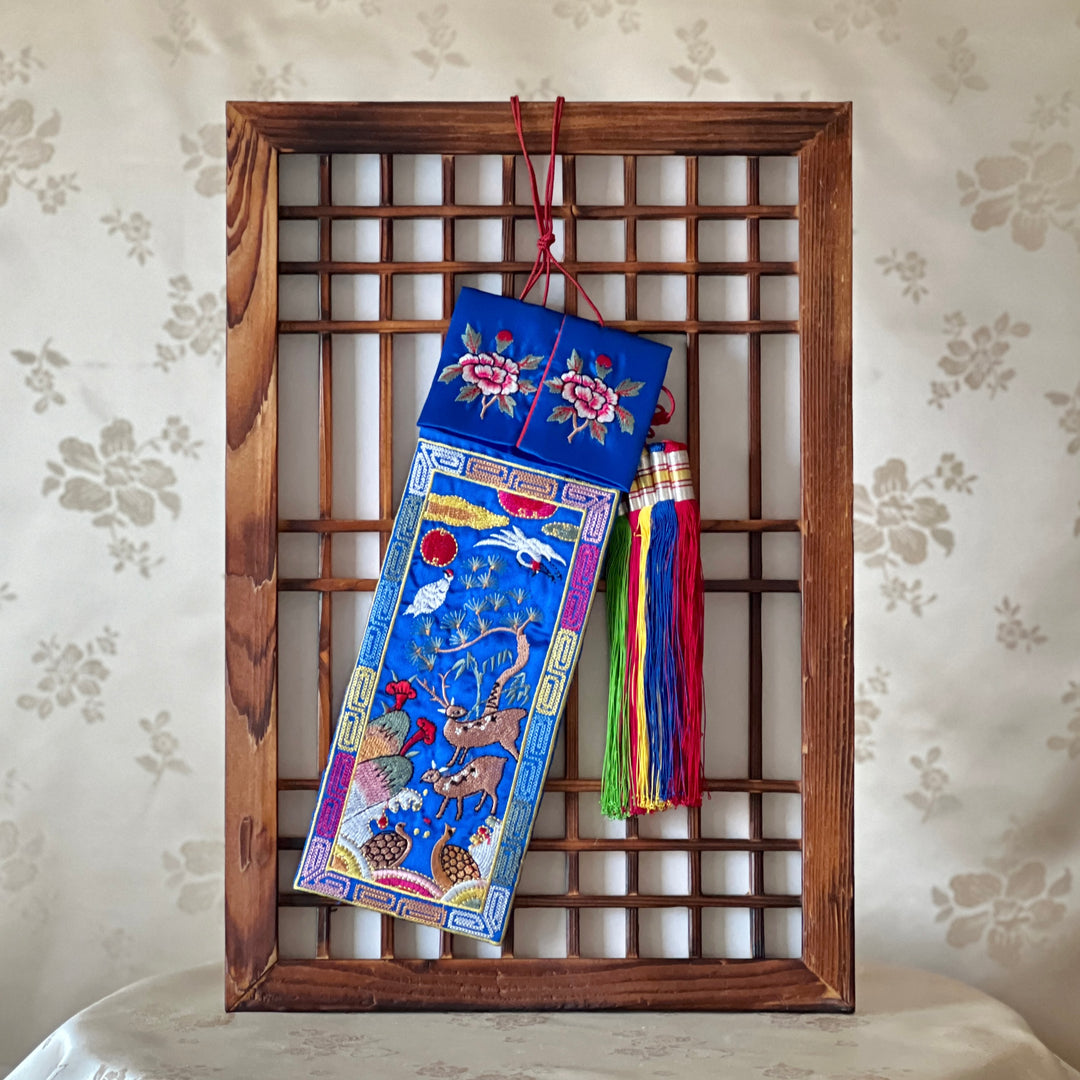 Symbols of Longevity Patterned Embroidery Cutlery Case or Tessel with Wooden Frame