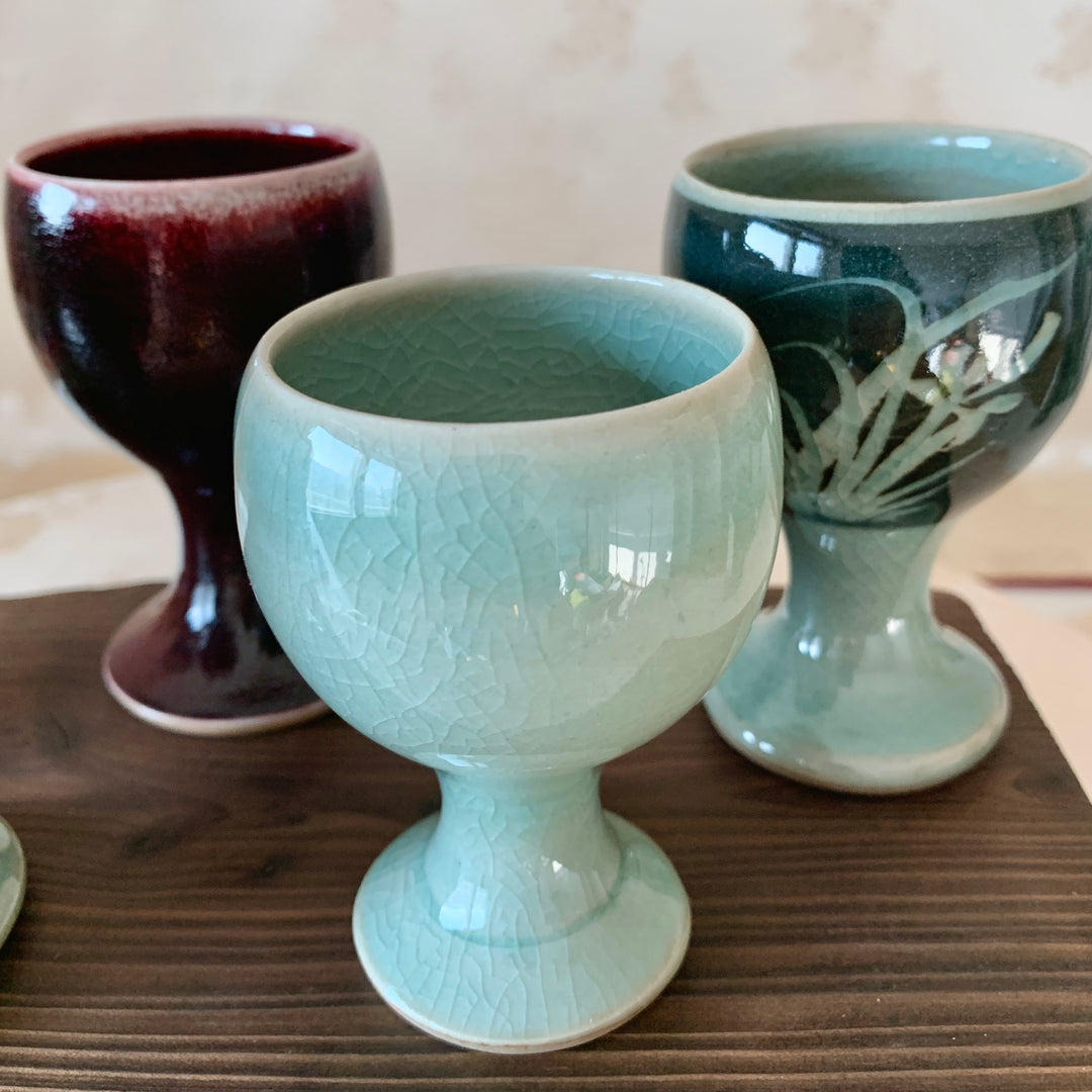 Celadon Set of Five Cups for Alcohol (청자 5인 술잔 세트)