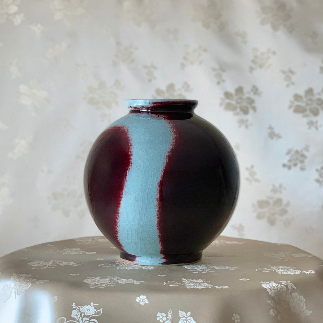 Copper Glazed Porcelain Vase: Fire-Formed Pattern (동화 요변 호)