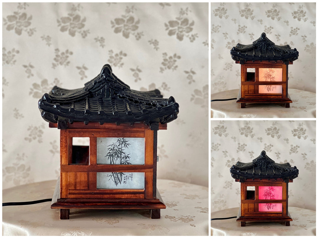 Tiled Roof House Shaped Wooden Table Lamp in Big Size (한옥기와 램프)