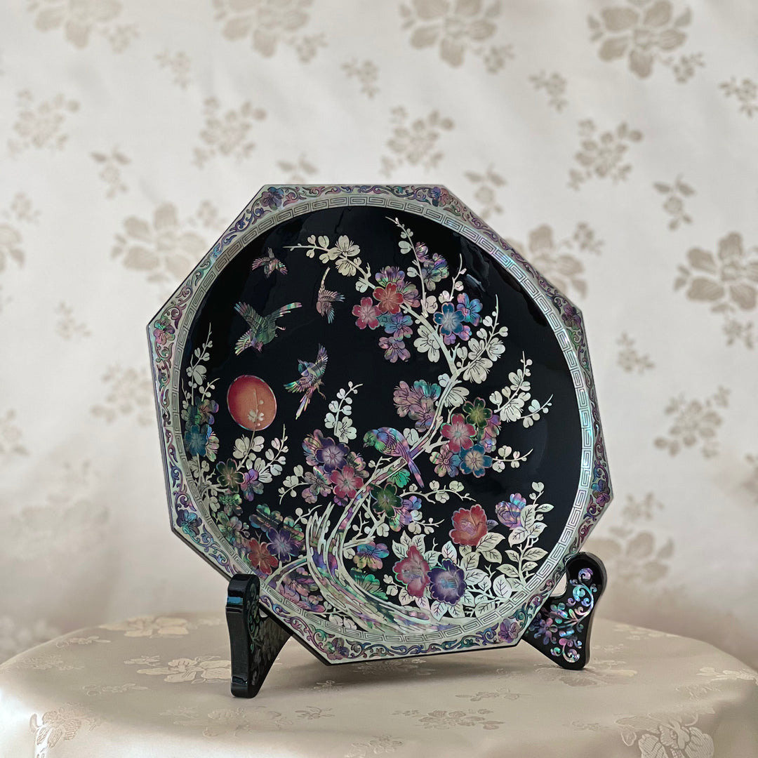 Mother of Pearl Wooden Octagon Plate with Plum Blossom and Bird Pattern (자개 매조문 접시)