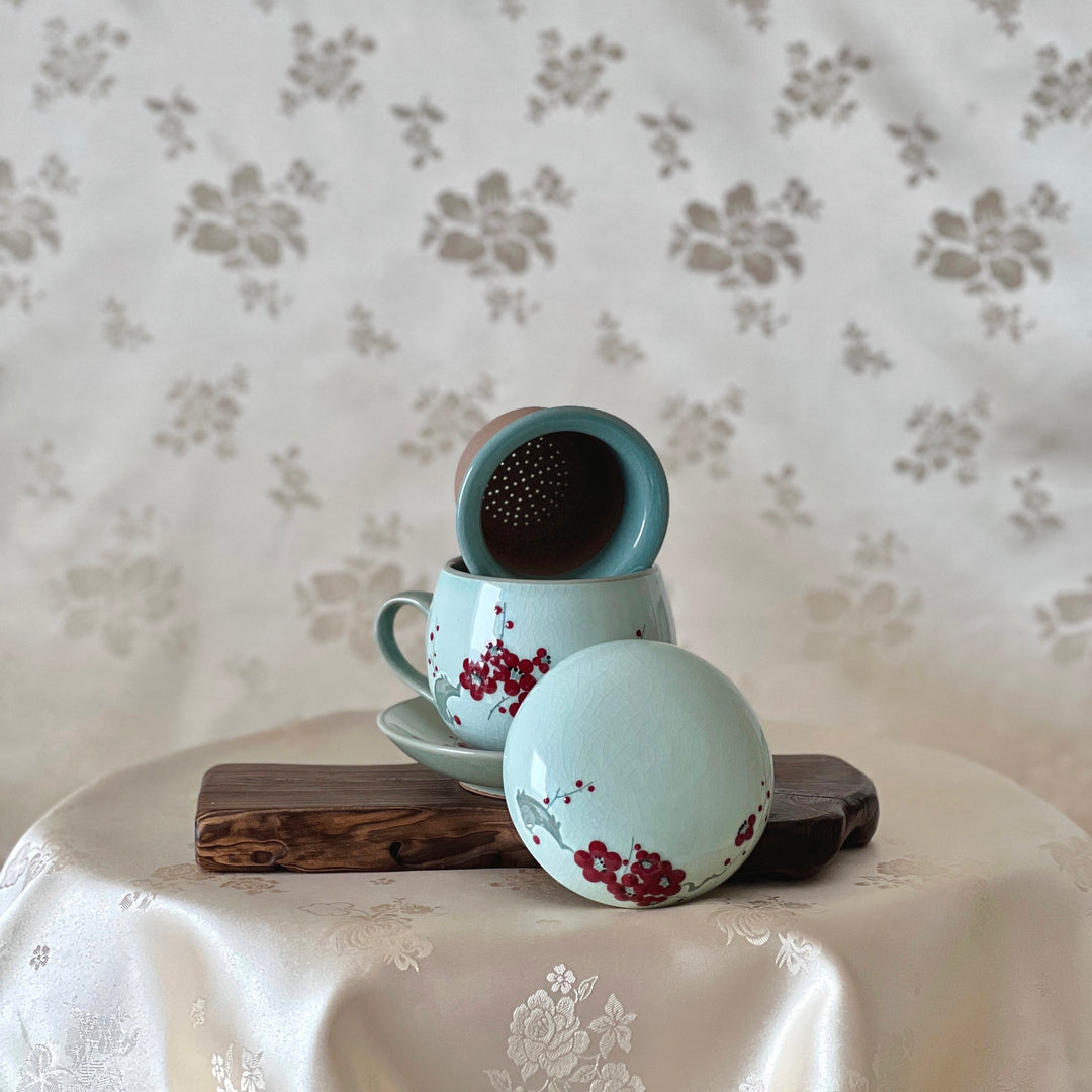White Celadon Tea Cup with Embossed Red Plum Pattern Including Plate and Diffuser (청자 백상감 동화 매화문 찻잔)