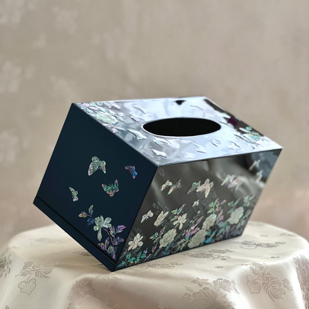 Mother of Pearl Black Wooden Tissue Box with Butterfly and Peony Pattern (자개 호접 목단문 티슈 케이스)