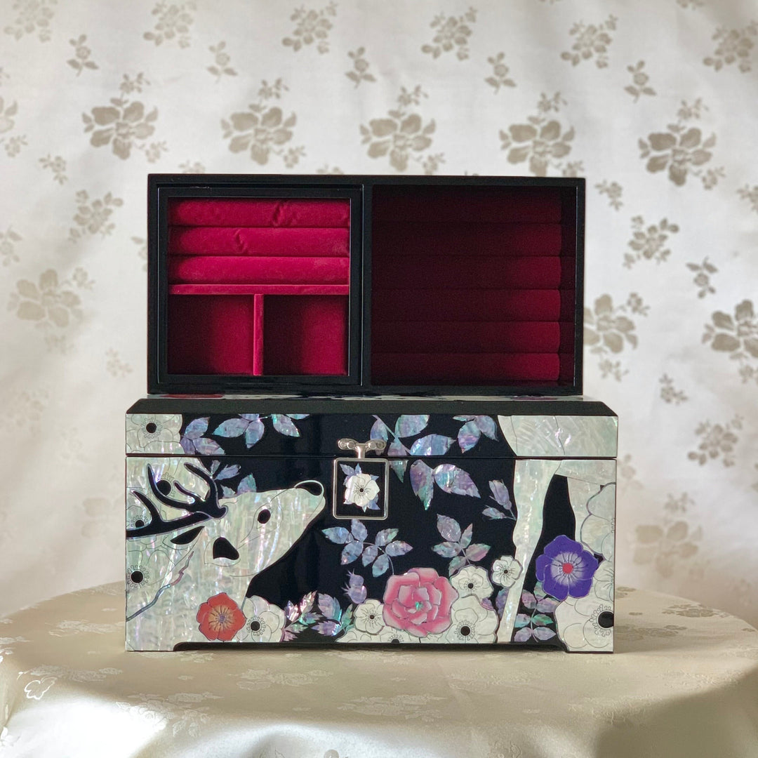 Mother of Pearl Jewelry Box with Deer and Flower Pattern (자개 사슴문양 보석함)