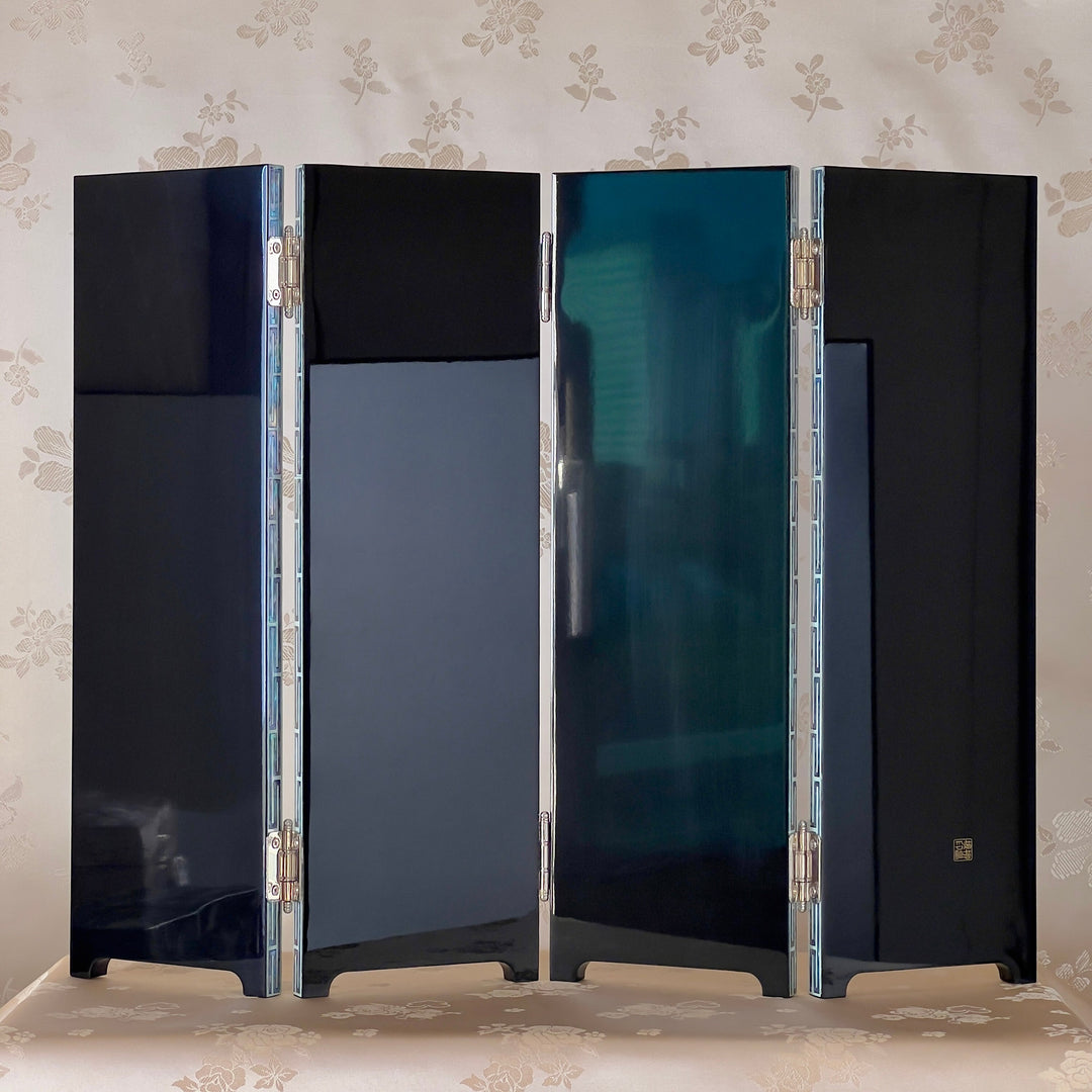 Mother of Pearl Wooden Folding Screen for Table with Pattern of Longevity Symbols (자개 장생문 네폭 병풍)