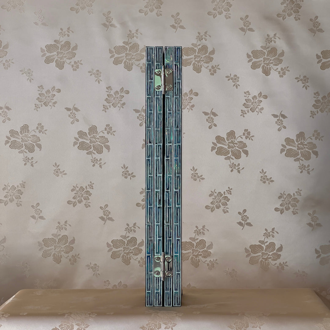 Mother of Pearl Wooden Folding Screen for Table with Pattern of Longevity Symbols (자개 장생문 네폭 병풍)