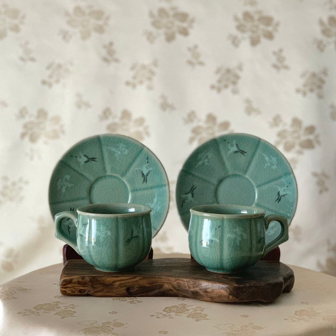 Celadon Set of Two Pumpkin Shaped Tea Cups with Inlaid Crane and Cloud Pattern (청자 상간 운학문 호박형 찻잔)