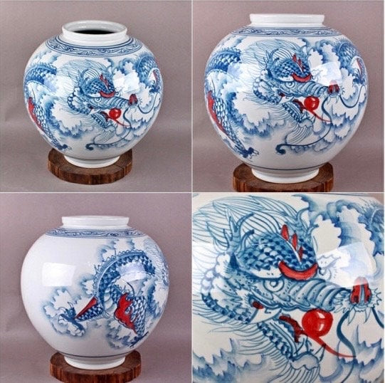 White Porcelain Vase with Drawn Dragon and Cloud Pattern for Dragon New Year (백자 청화 용운문 호)