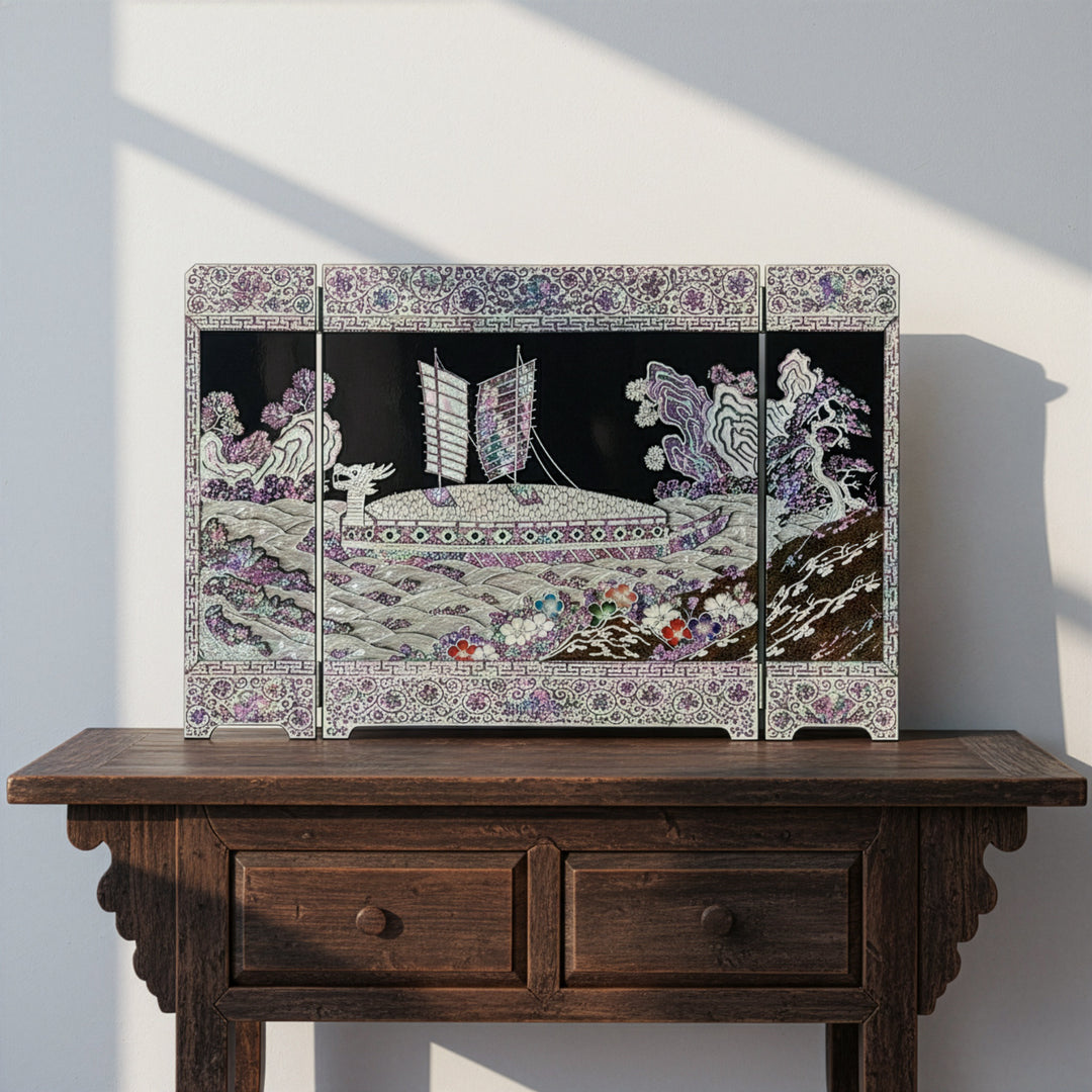 Mother-of-Pearl Folding Screen: Grand-Scale Geobukseon Warship Landscape