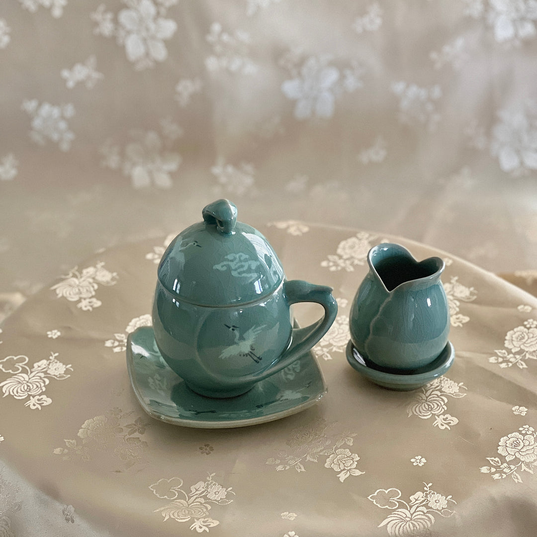 Celadon Tea Cup: Crane Egg Shaped, Inlaid Crane and Cloud Motif