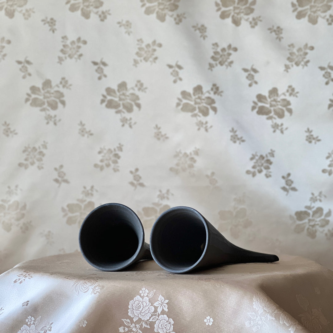 Silla Earthenware Horn-Cup Vessel: Twin Horn-Shaped Cups on Rectangular Stand