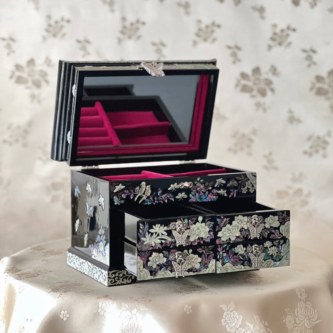 Mother of Pearl Black Jewelry Box with Peony, Pine and Crane Pattern (자개 송학 호접 목단문 선비 보석함)