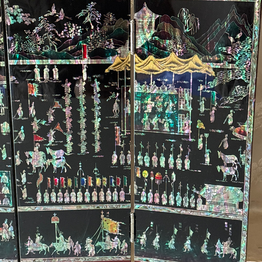 Mother-of-Pearl Folding Screen: Banquet Procession Motif Inspired by Royal Tradition