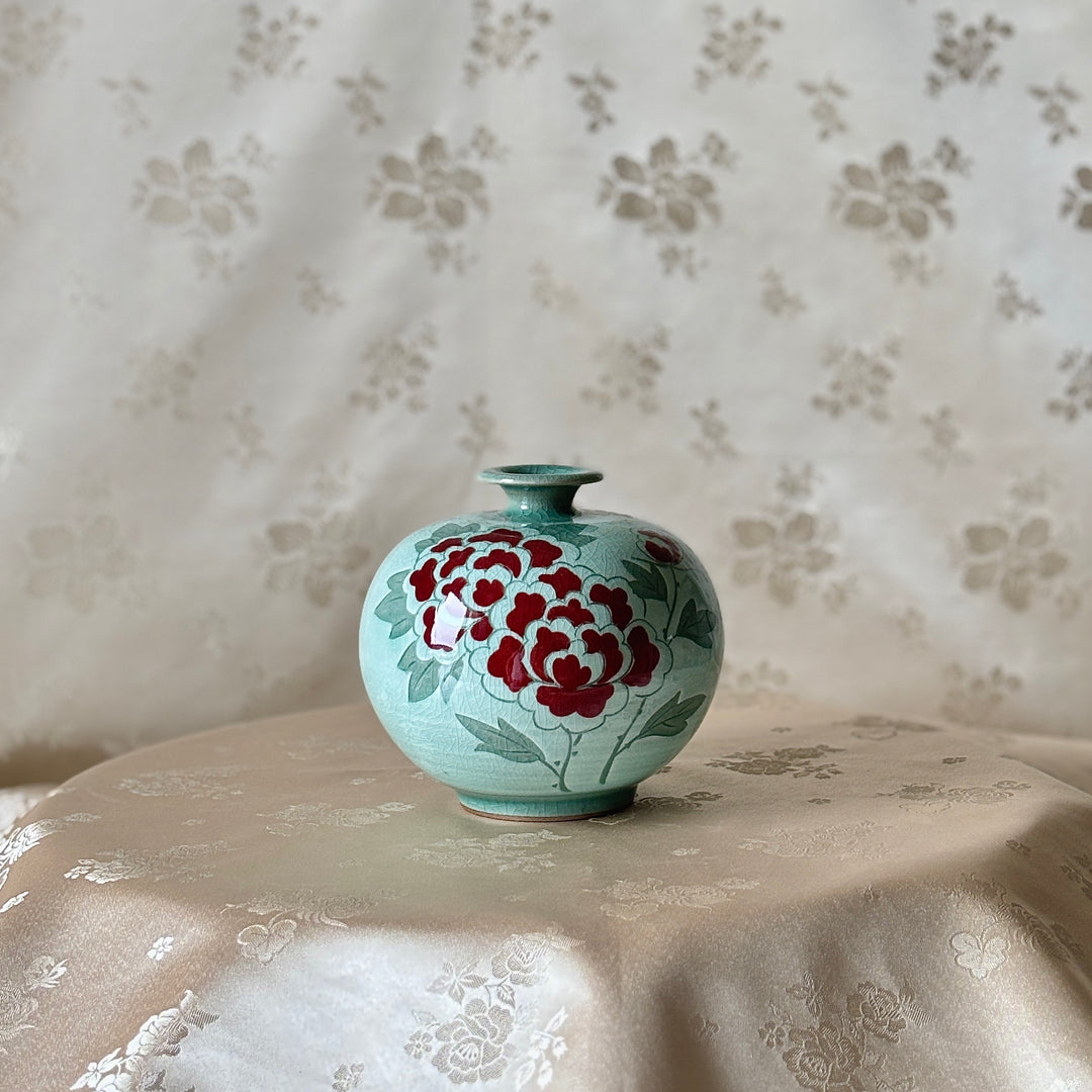 Celadon Vessel (Ho): Peony Motif in White-Slip Sgraffito with Red Clay Accents
