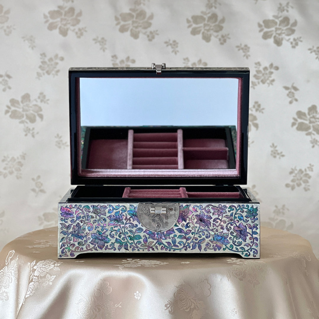 Mother-of-Pearl Jewelry Box: Paired Cranes in a Pine Grove