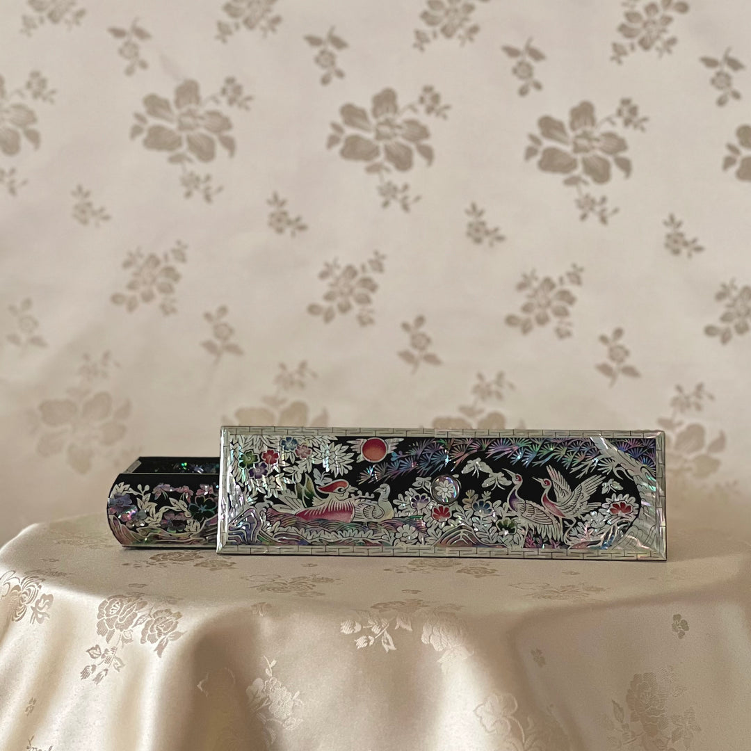 Mother of Pearl Jewelry or Pencil Case with Crane and Bird Pattern (자개 학조문 필함)