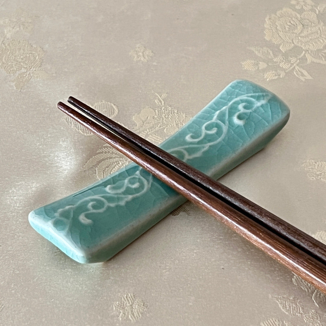 Celadon Spoon and Chopstick Rest (청자 젓가락 받침 모음)