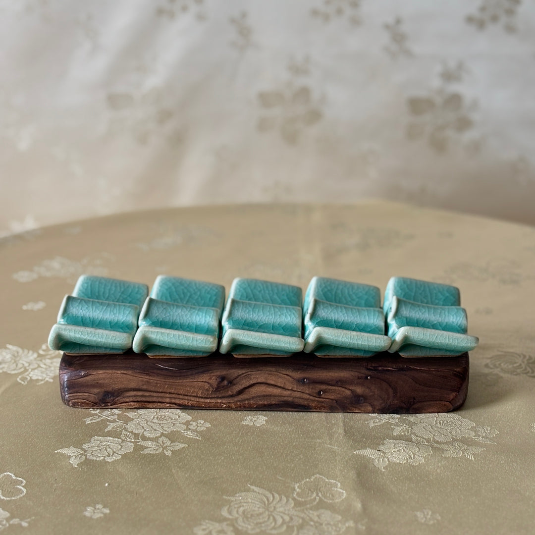 Celadon Utensil Rest Set with Roof Tile Design and Inlaid Crane and Cloud Motifs by Master Artisan
