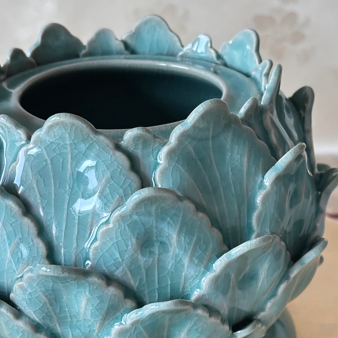 Celadon Incense Burner: Grand Scale with Lotus Motif and Openwork Lid