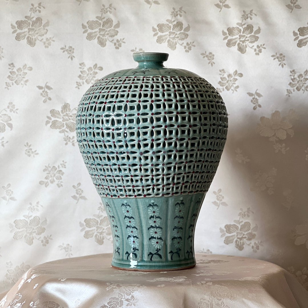 Celadon Double-Walled Openwork Vase: Inlaid Chrysanthemum and Chilbo Pattern