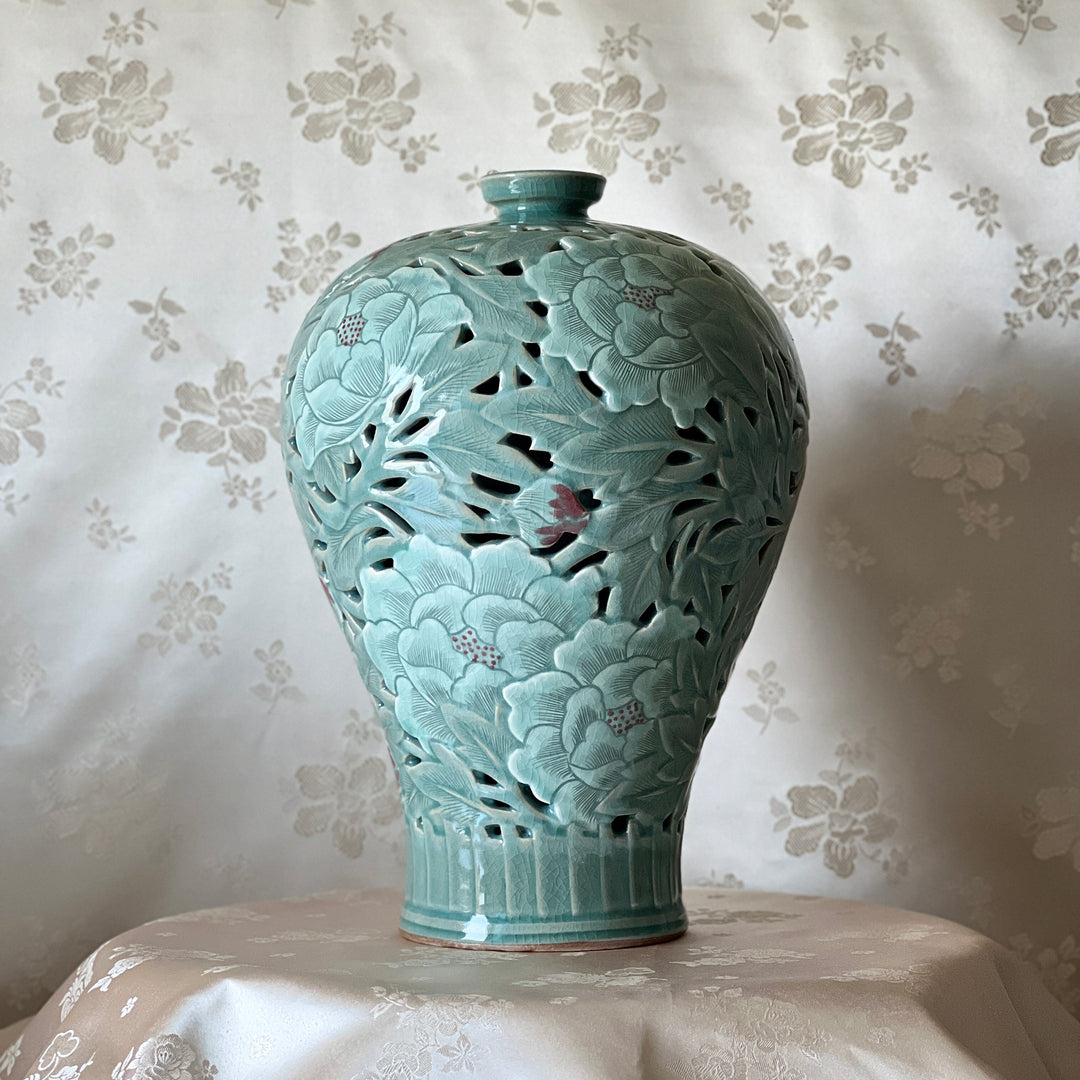 Celadon Double-Walled Openwork Vase: Sgraffito (Bakji) with Peony Motif