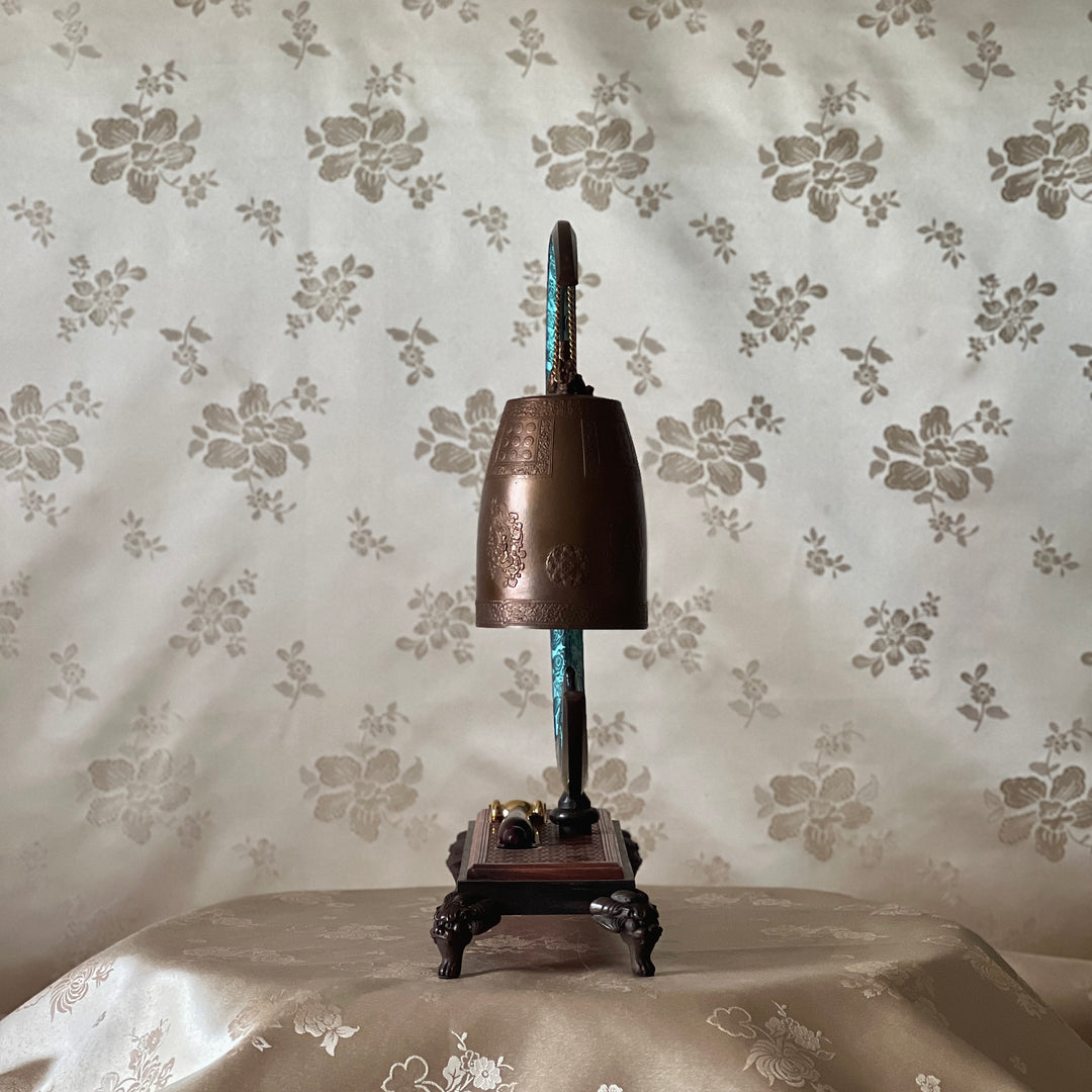 Bronze Bell on Crescent Moon Stand: Cheongwol Bell, Sacred Bell of King Seongdeok Motif