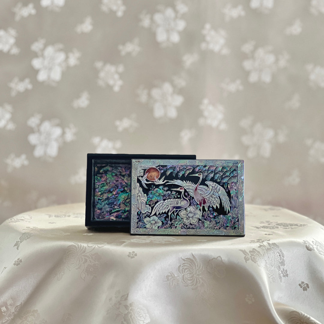 Mother of Pearl Business Jewelry or Business Card Box with Crane and Pine Pattern (자개 송학문 명함보관함)