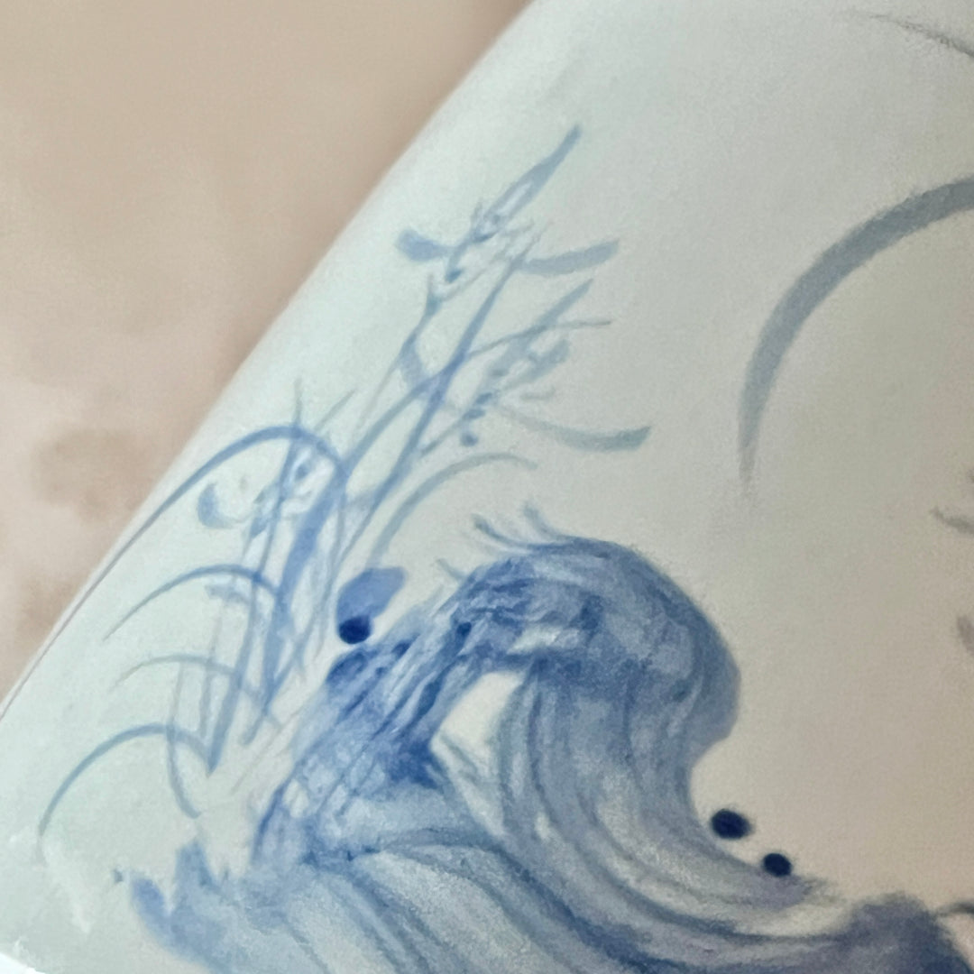 Weiße Porzellanvase (Baekja) mit Orchideenmuster (백자 난초문 호)