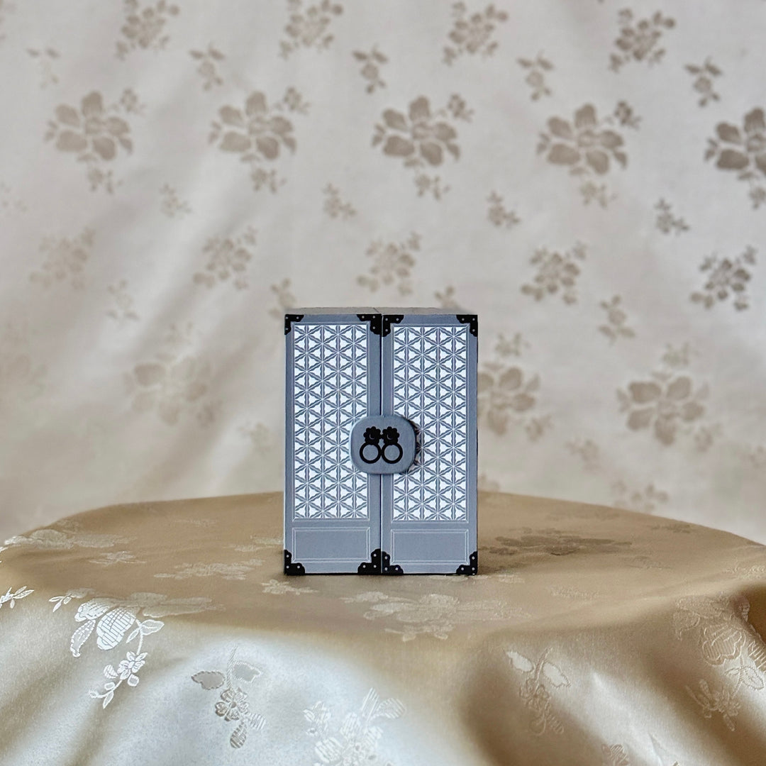 Korean traditional style bottle stopper