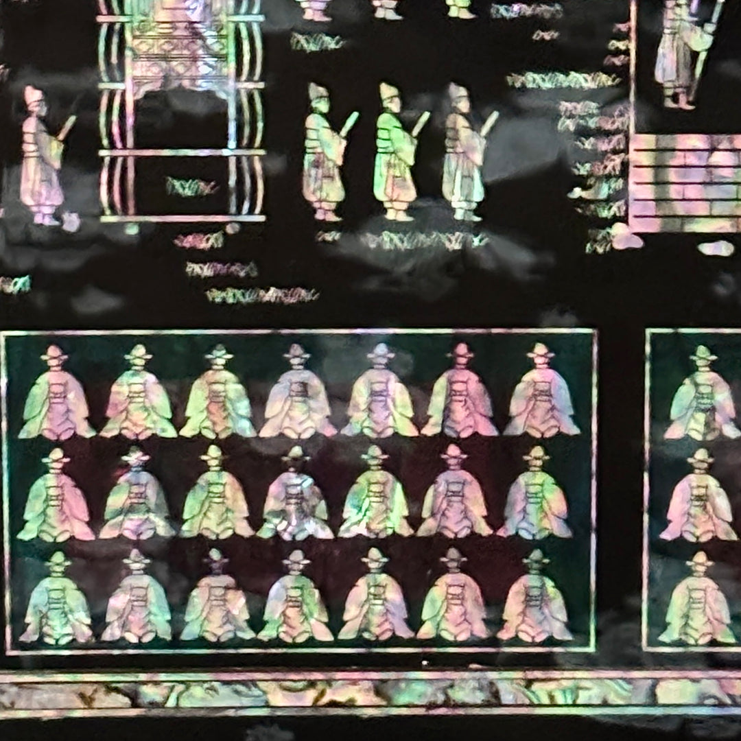 Mother-of-Pearl Folding Screen: Banquet Procession Motif Inspired by Royal Tradition