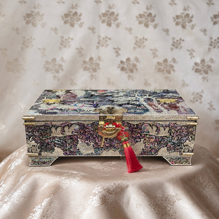 Mother-of-pearl wedding jewelry chest with crane inlay and red tassel