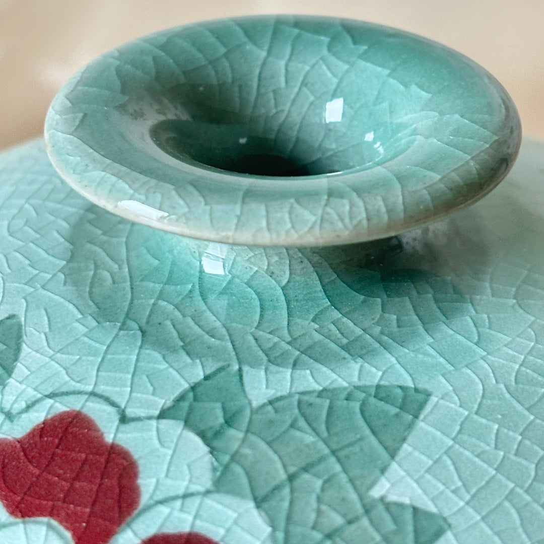Celadon Vessel (Ho): Peony Motif in White-Slip Sgraffito with Red Clay Accents