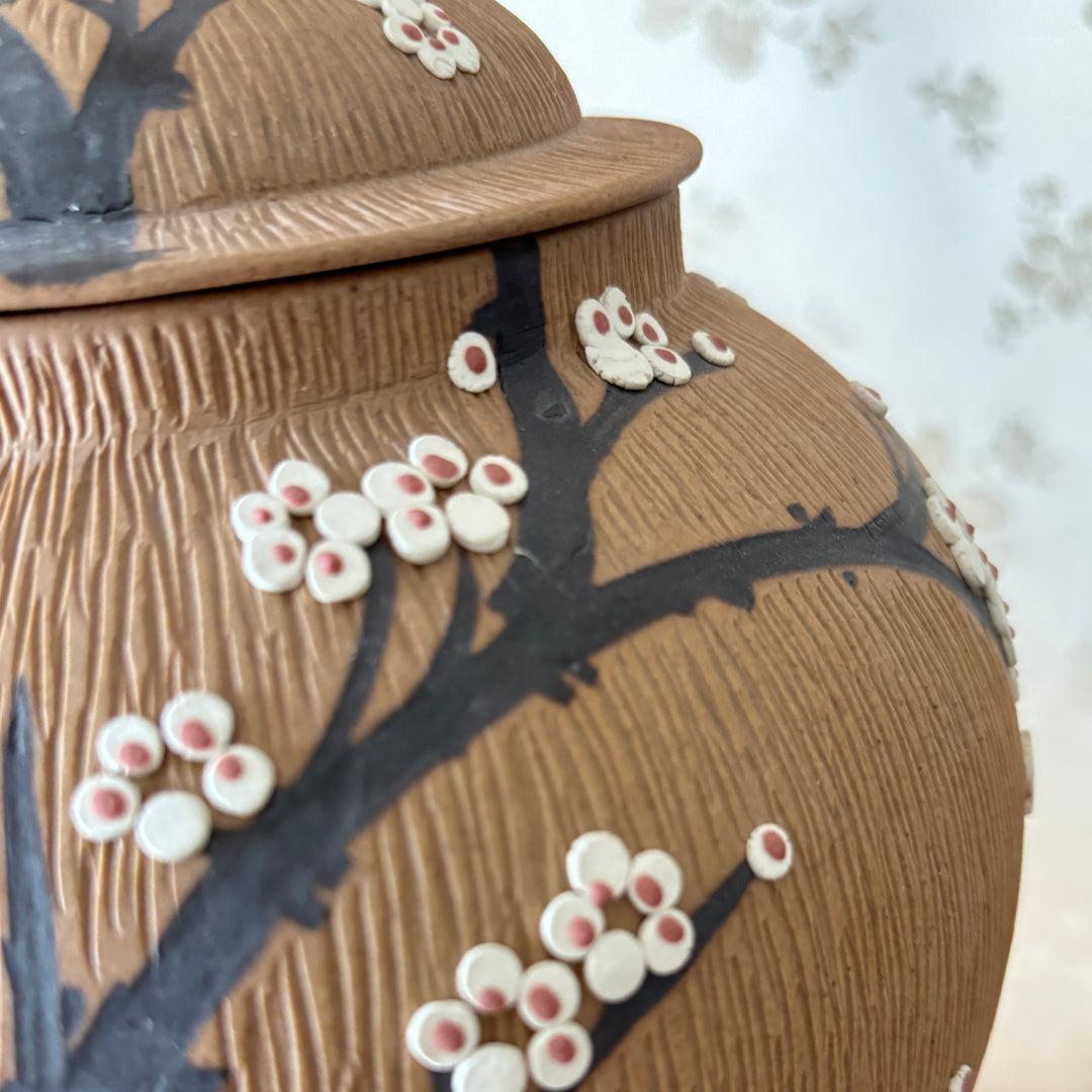 Unglazed Ceramic Maebyeong Jar with Lid: Inlaid Plum Blossom Branches