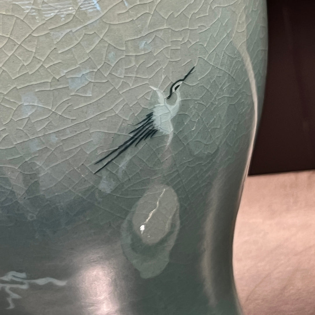 Celadon Maebyeong Vase with Lid: Inlaid Crane and Cloud Motif by Master Artisan
