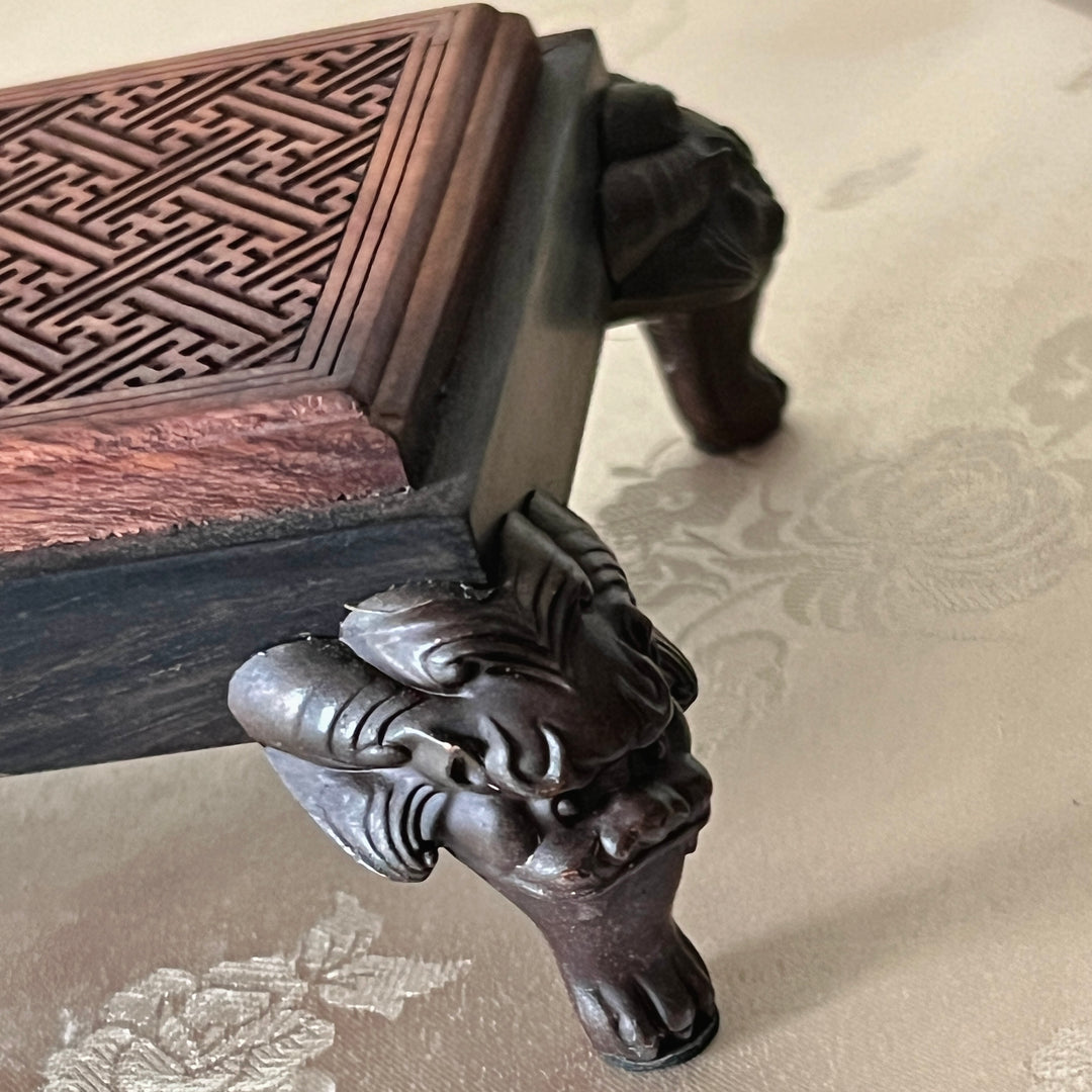 Bronze Bell on Crescent Moon Stand: Cheongwol Bell, Sacred Bell of King Seongdeok Motif
