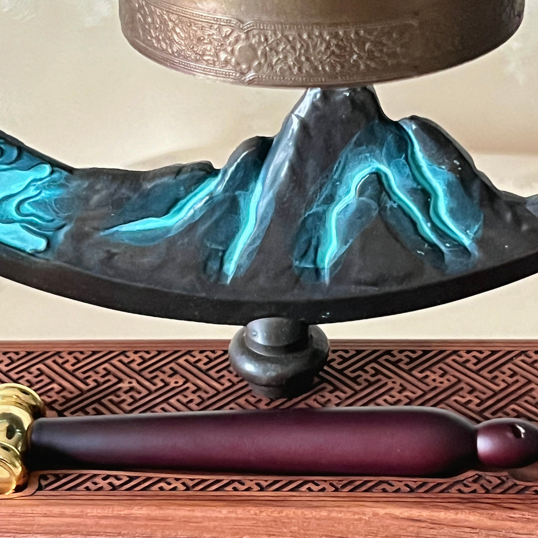 Bronze Bell on Crescent Moon Stand: Cheongwol Bell, Sacred Bell of King Seongdeok Motif