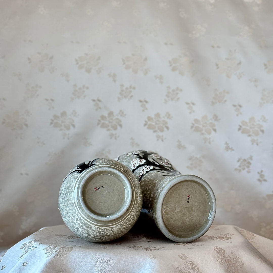 Buncheong Maebyeong and Jubyeong Vase Set: Stamped Chrysanthemum Ground with Plum Blossom Motif