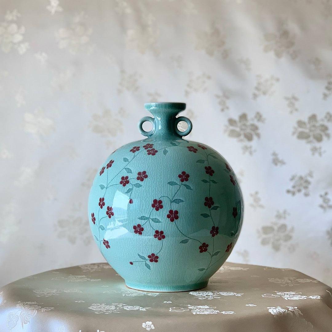 White Celadon Vase with Inlaid Plum Pattern and Handles (청자 백상감 동화 매화문 호)