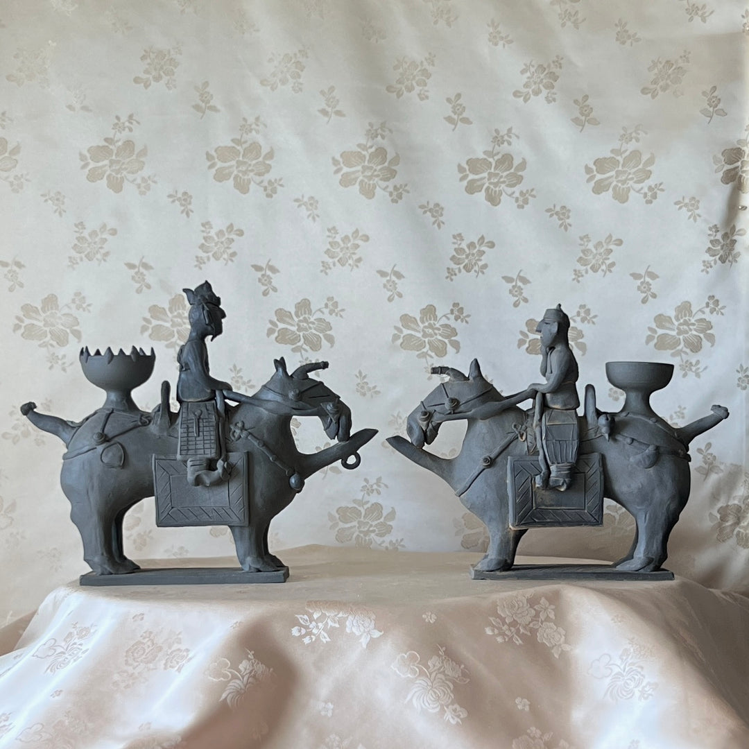 Silla Earthenware: Paired Horse-and-Rider Vessels with Master and Attendant Figures