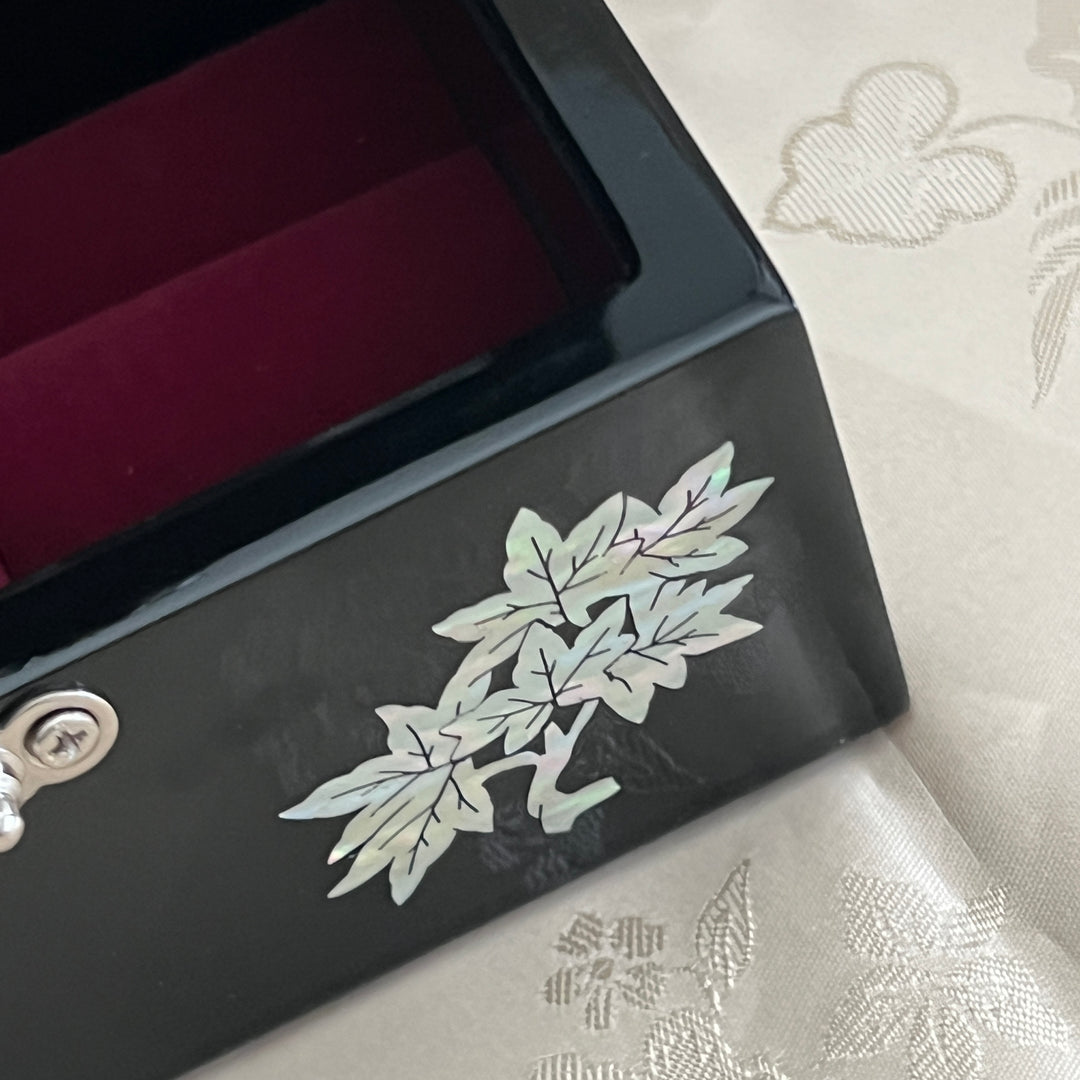 Mother-of-Pearl Ring Box: Bear, Rocky Mountains, Inuksuk and Maple Leaf Motifs