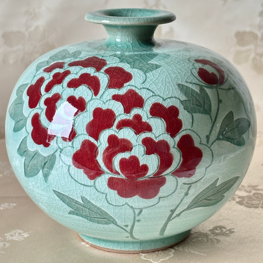 Celadon Vessel (Ho): Peony Motif in White-Slip Sgraffito with Red Clay Accents