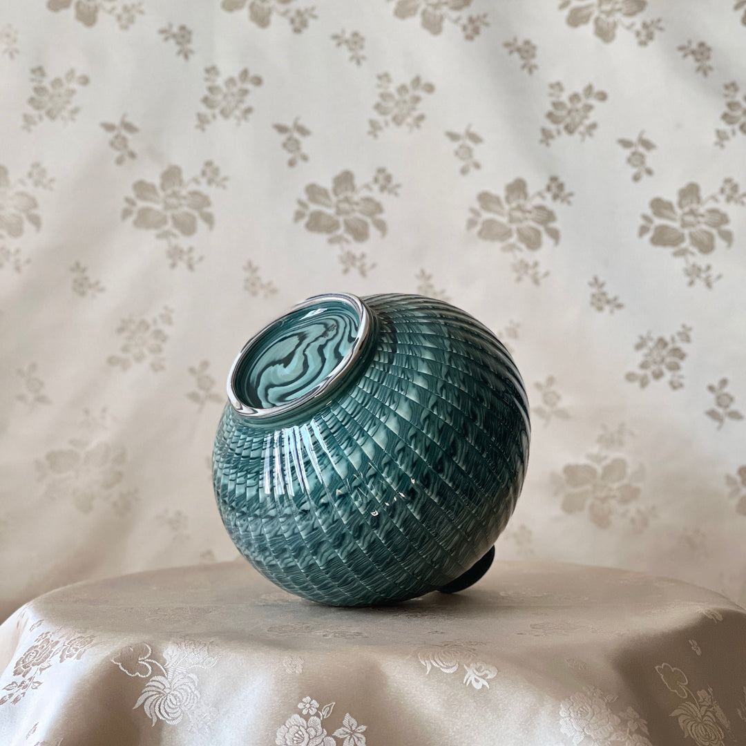 Celadon Vase (Ho): Yeollimun Mixed-Clay Technique by Master Artisan