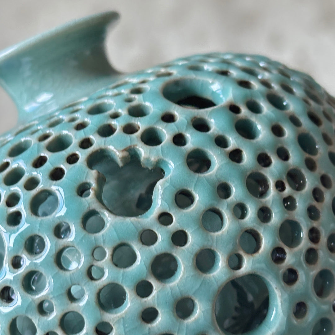 Celadon Vase: Double-Walled Openwork with Crane Motif and Celestial Openwork Exterior