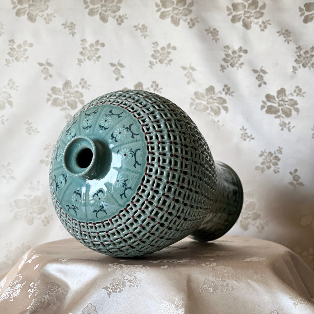 Celadon Double-Walled Openwork Vase: Inlaid Chrysanthemum and Chilbo Pattern