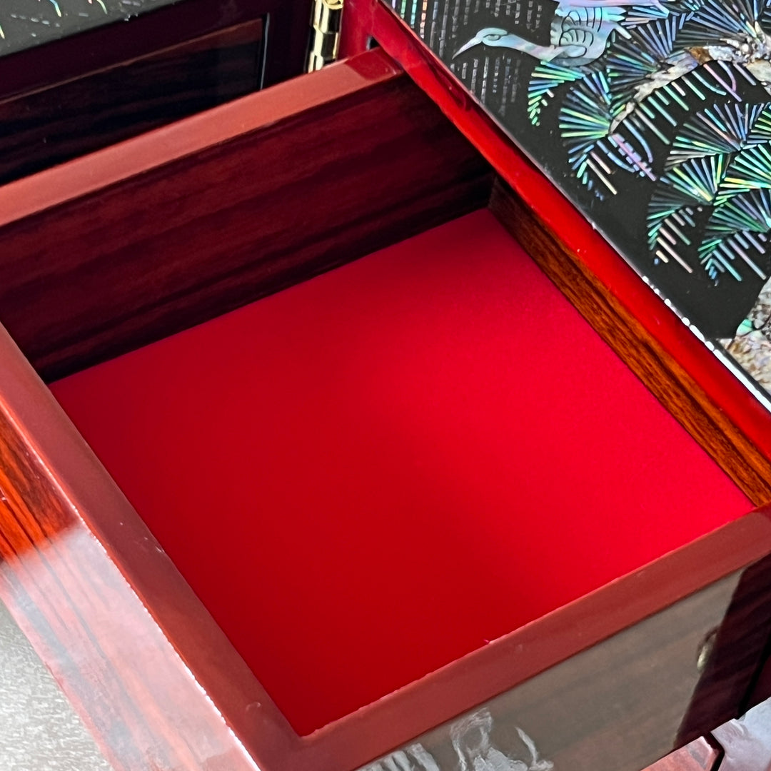 Mother-of-Pearl Double Chest (Ssanghap): Grand-Scale, Crane Family beneath Pine Trees