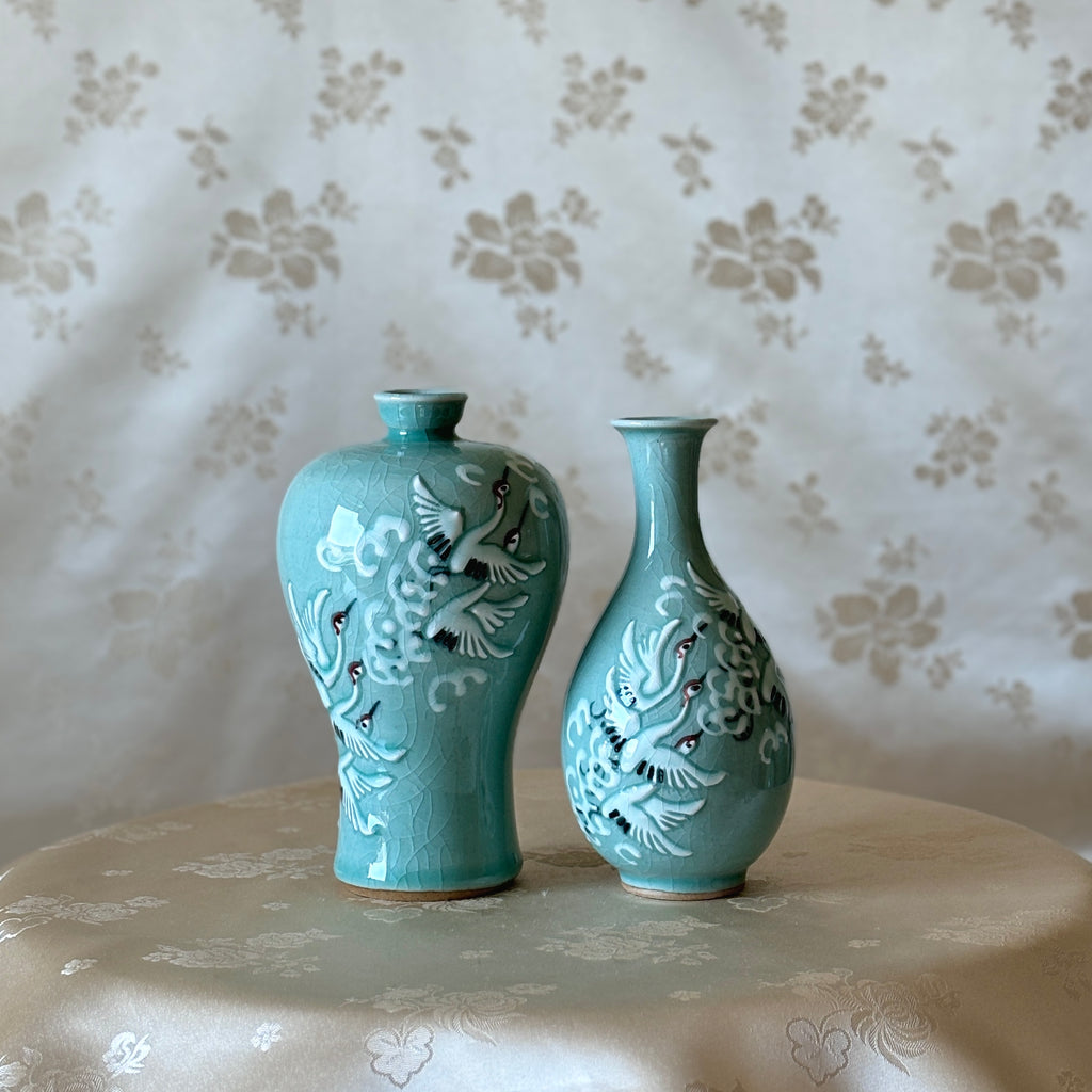 韓国手作り青磁花瓶セット - 松と鶴の模様 – ArtinKo