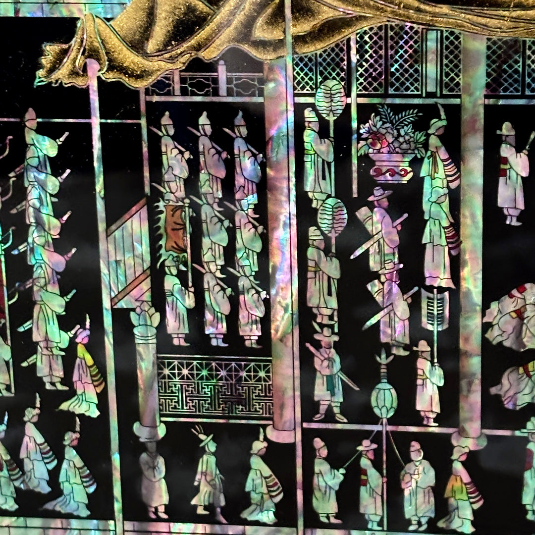 Mother-of-Pearl Folding Screen: Banquet Procession Motif Inspired by Royal Tradition